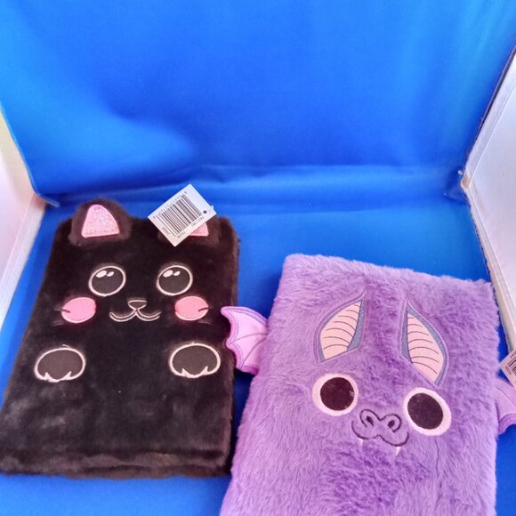 set of 2 furry animal notebooks Black Cat and Purple Bat NWT - Picture 1 of 7